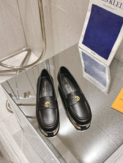 SOHO FLAT LOAFER IN BLACK CALFSKIN