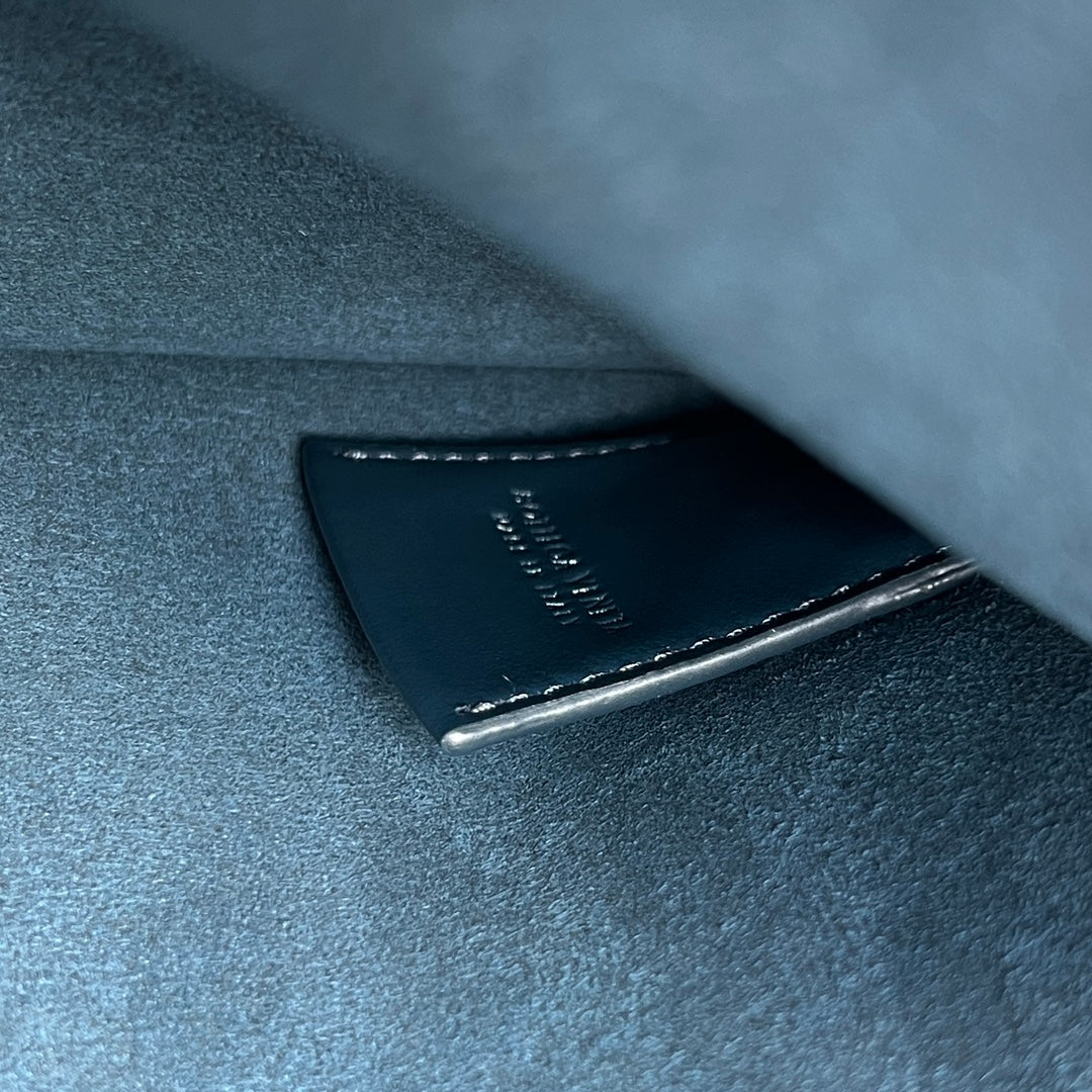 INTRECCIATO CLUTCH 32 IN PICKLED BLUEWOOD SOFT CALFSKIN