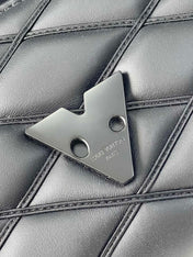 GO-14 MM 23 IN BLACK QUILTED LAMBSKIN BLACK HARDWARE