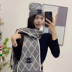 SET HAT AND SCARF IN SMOKE GRAY MIX WHITE WOOL 422596