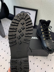 ANKLE BOOTS IN BLACK CALFSKIN 971629