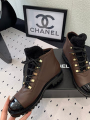 ANKLE BOOTS IN HICKORY BROWN CALFSKIN