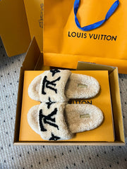 SLIPPER IN CAMEL BEIGE MIX BLACK FLEECE