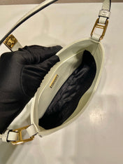 CLEO SHOULDER BAG 22 IN WHITE BRUSHED LAMBSKIN WITH CLASP CLOSURE