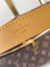 SLOUCHY MM 40 IN BROWN MONOGRAM CANVAS
