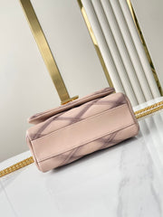 GO-14 MM 23 IN LIGHT PINK QUILTED LAMBSKIN GOLD HARDWRE