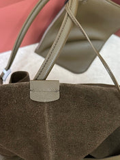 BALE HOBO EXTRA LARGE 40 BAG IN MOCHA BROWN CALFSKIN