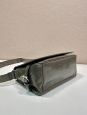 MESSENGER BAG 30 IN TROUT GRAY SOFT AND SHINY CALFSKIN