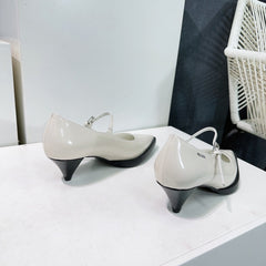 POINTED TOE MEDIUM HEEL PUMPS IN RICE WHITE GLOSSY LAMBSKIN