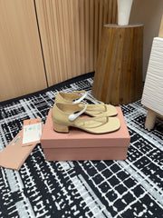 HIGH THONG SANDALS WITH WHITE STRAP IN BEIGE GLOSSY LAMBSKIN