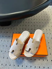 EZE SANDAL PLATFORM 85 MM IN PALE GRAY SUEDE