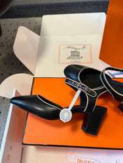 KLEO HIGH SLINGBACK IN BLACK CALFSKIN