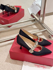 EFFLORESCENCE MARY JANE PUMPS IN BLACK SILK