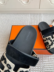 HM 26S CHYPRE SANDALS IN WHITE MIX BLACK SUEDE WITH EMBROIDERED PATTERN STRAP