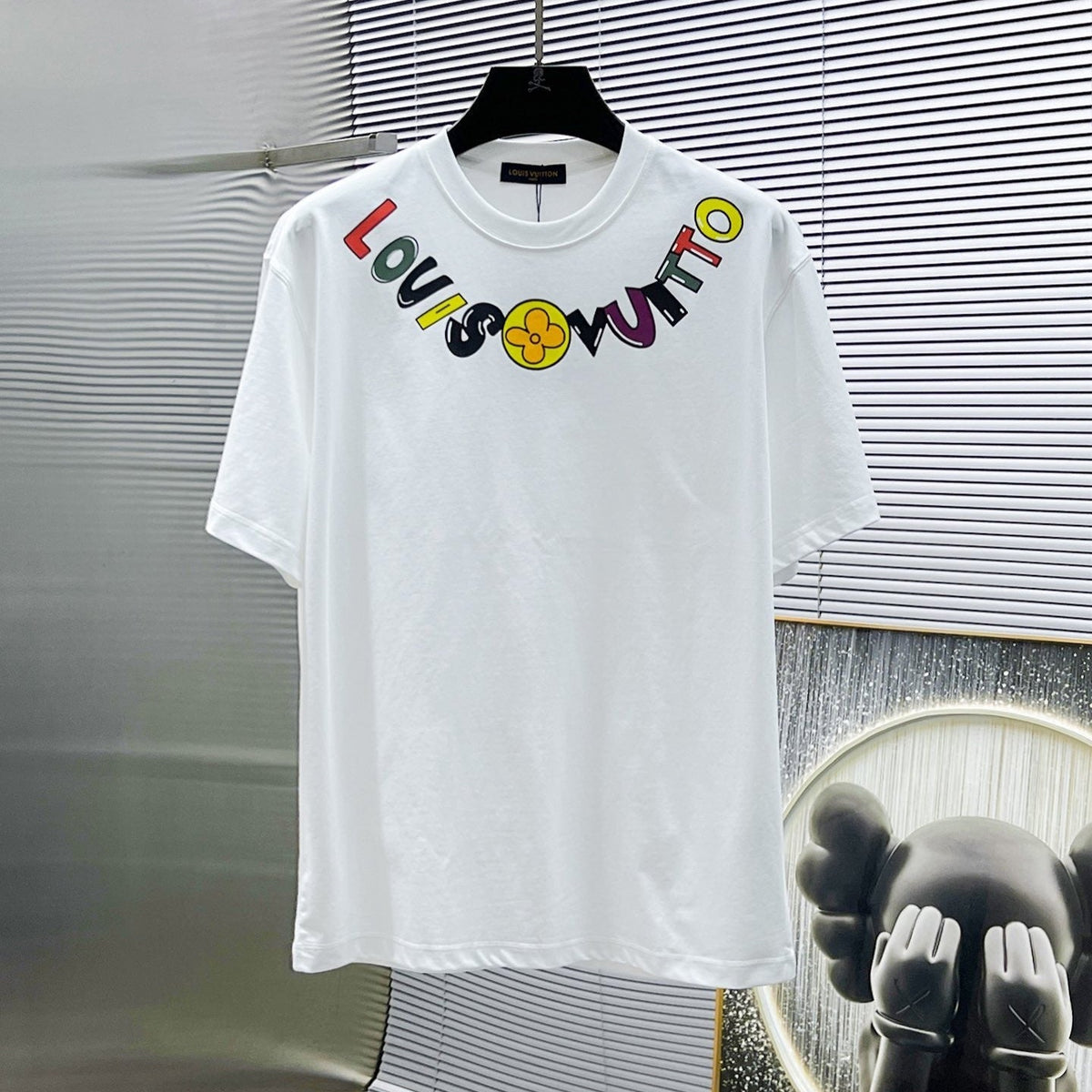LV WHITE COTTON T-SHIRT COLORFUL LOGO 238820
