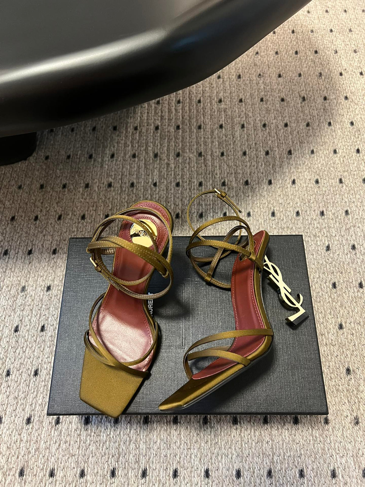 YSL HIGH HEEL SANDALS IN GOLD CALFSKIN