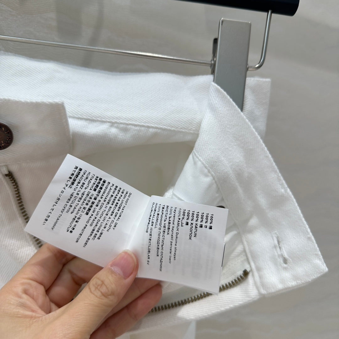 PRADA FASHION STRAIGHT-LEG DENIM SHORTS 263945