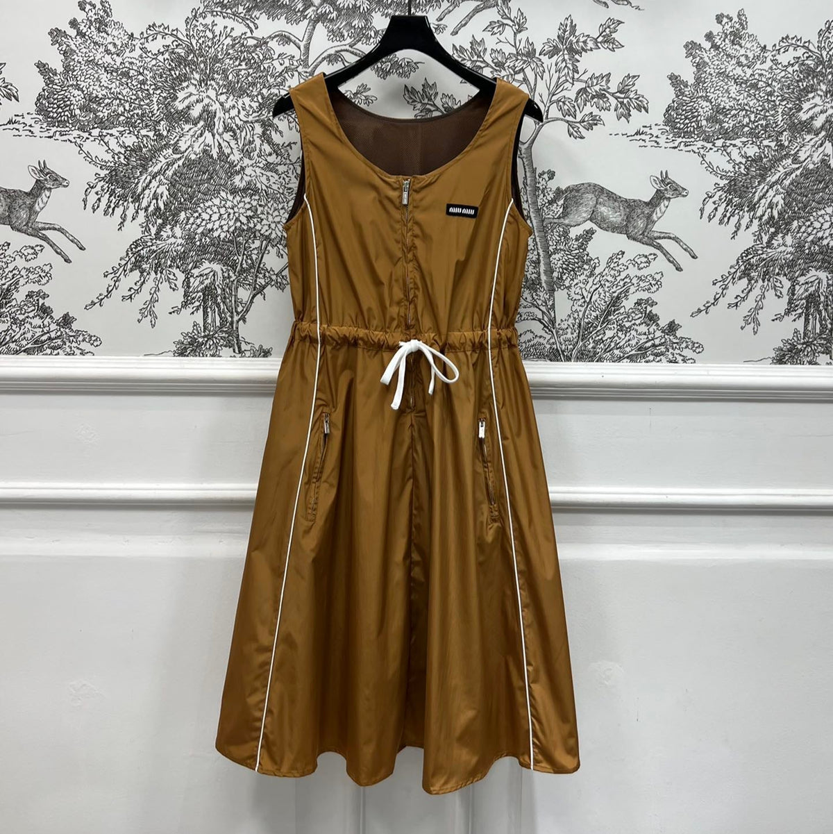 MIU 25S VEST DRESS GREY IN NYLON 263148