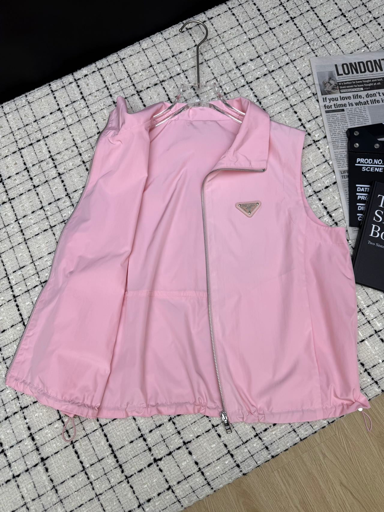 PRADA TOP AND SKIRT SET STYLE 90