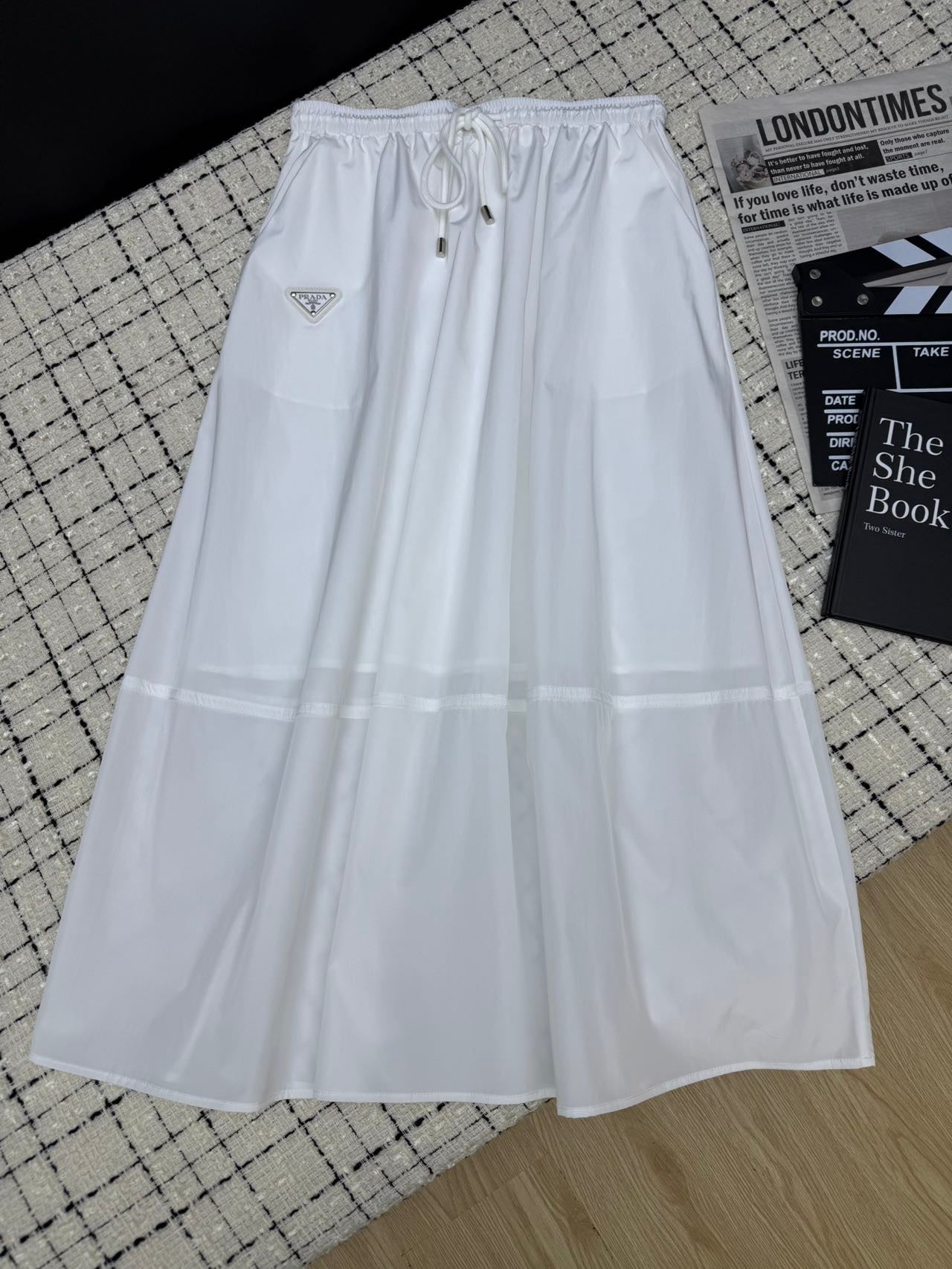 PRADA TOP AND SKIRT SET STYLE 124