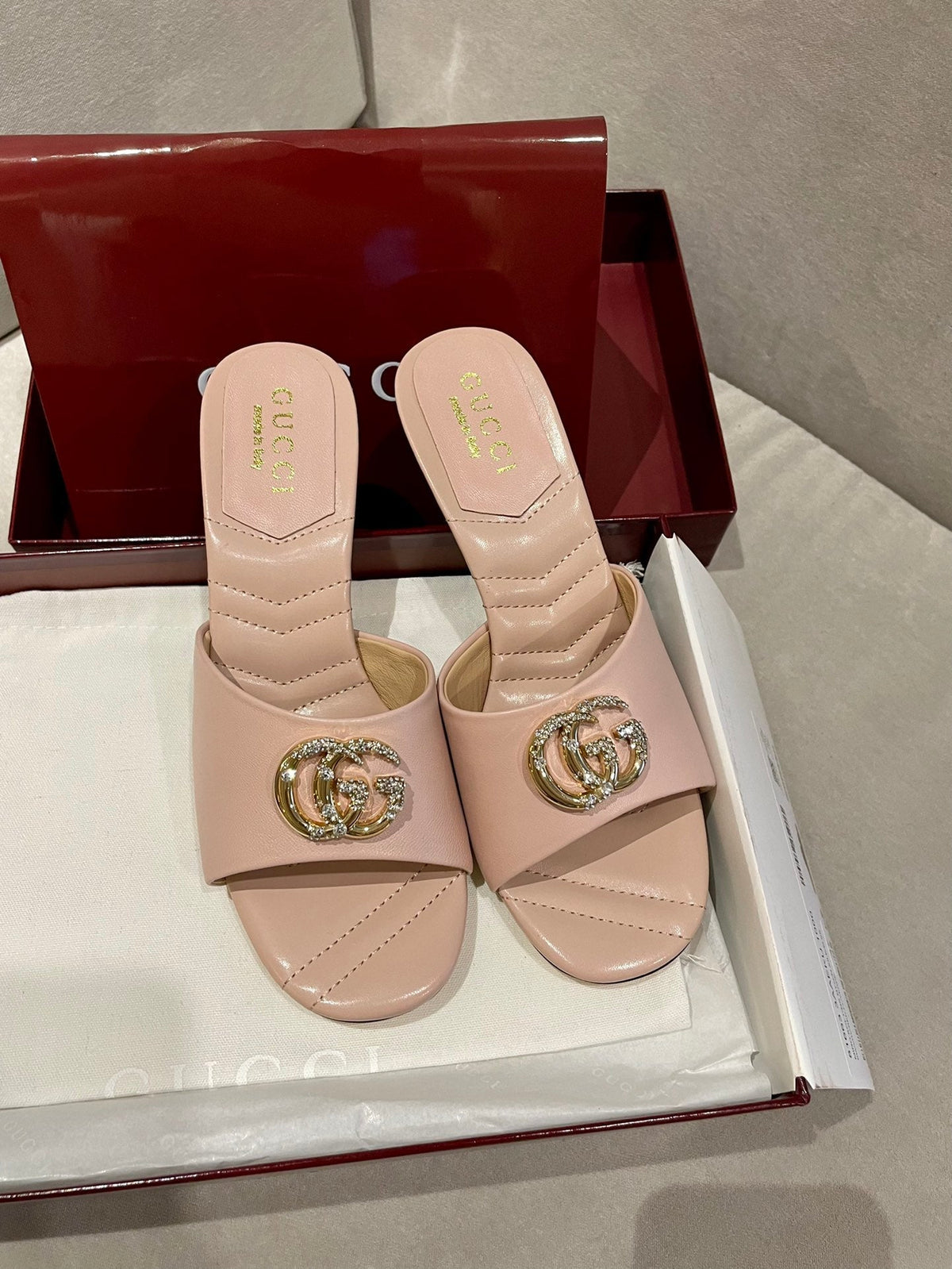 GG HIGH HEELS 70 IN PASTEL PINK LAMBSKIN GOLD HARDWARE WITH CRYSTALS