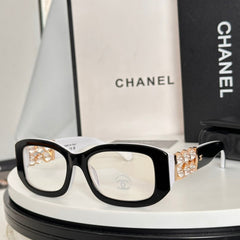 SQUARE SUNGLASSES 5542 IN ACETATE