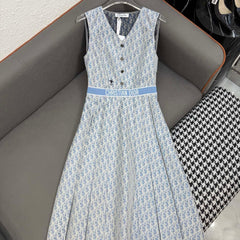 DIO SLEEVELESS V NECK DRESS 25 IN JACQUARD 266684
