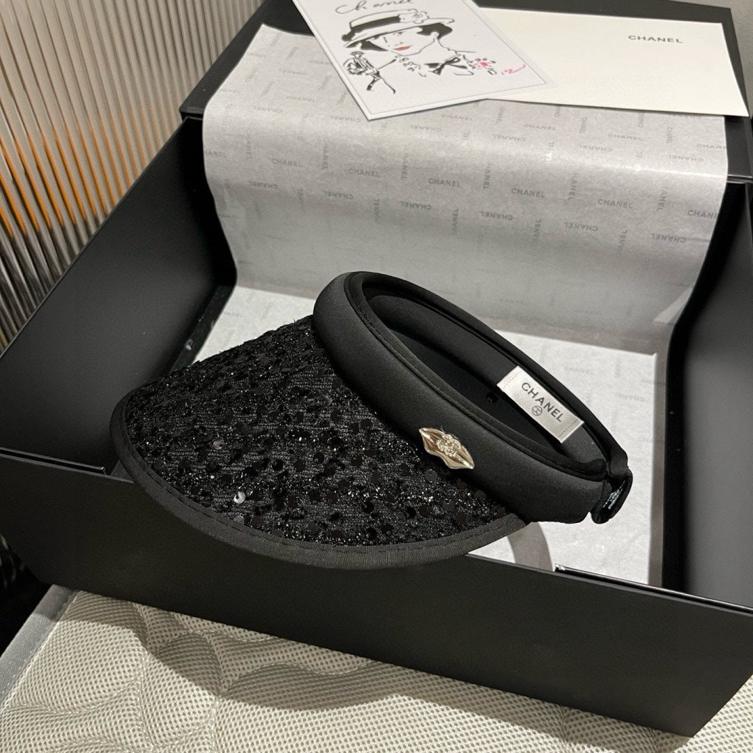 CC SUN HAT MODEL BLACK WITH SEQUINS 673928