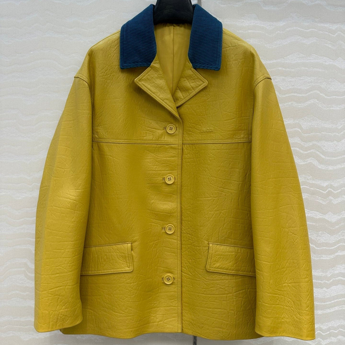 GUCCI LEATHER JACKET 82