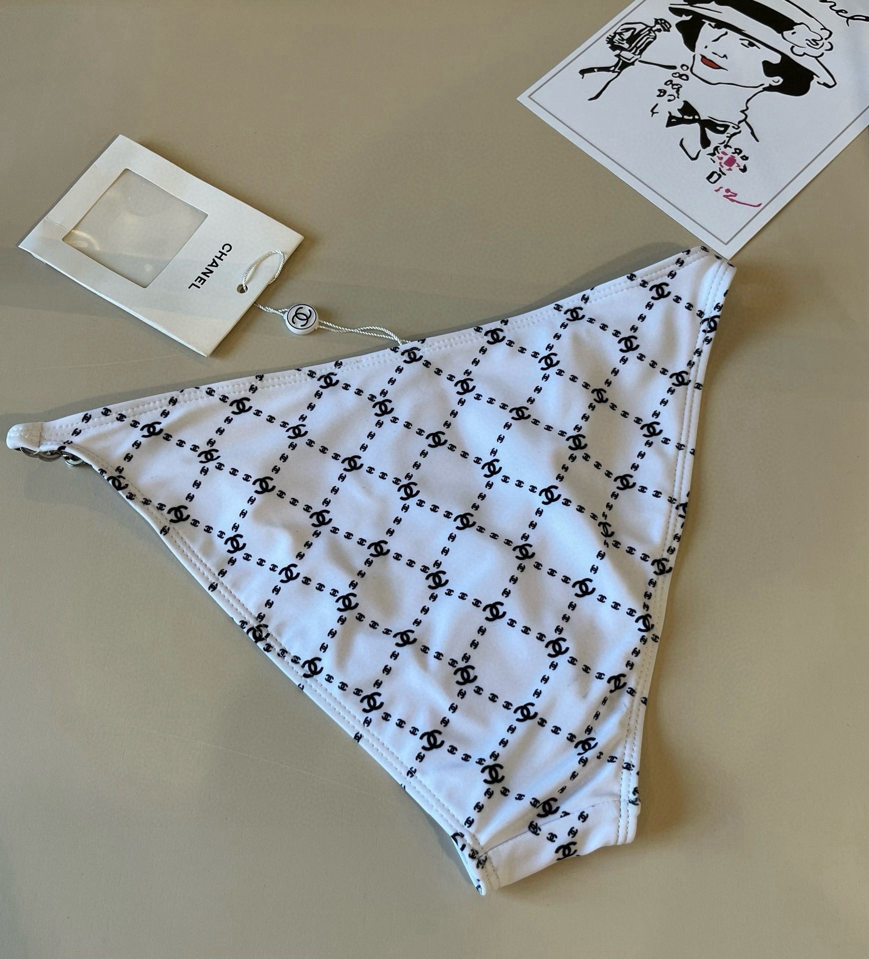 CHANEL BIKINI 25S TWO PIECE 745891