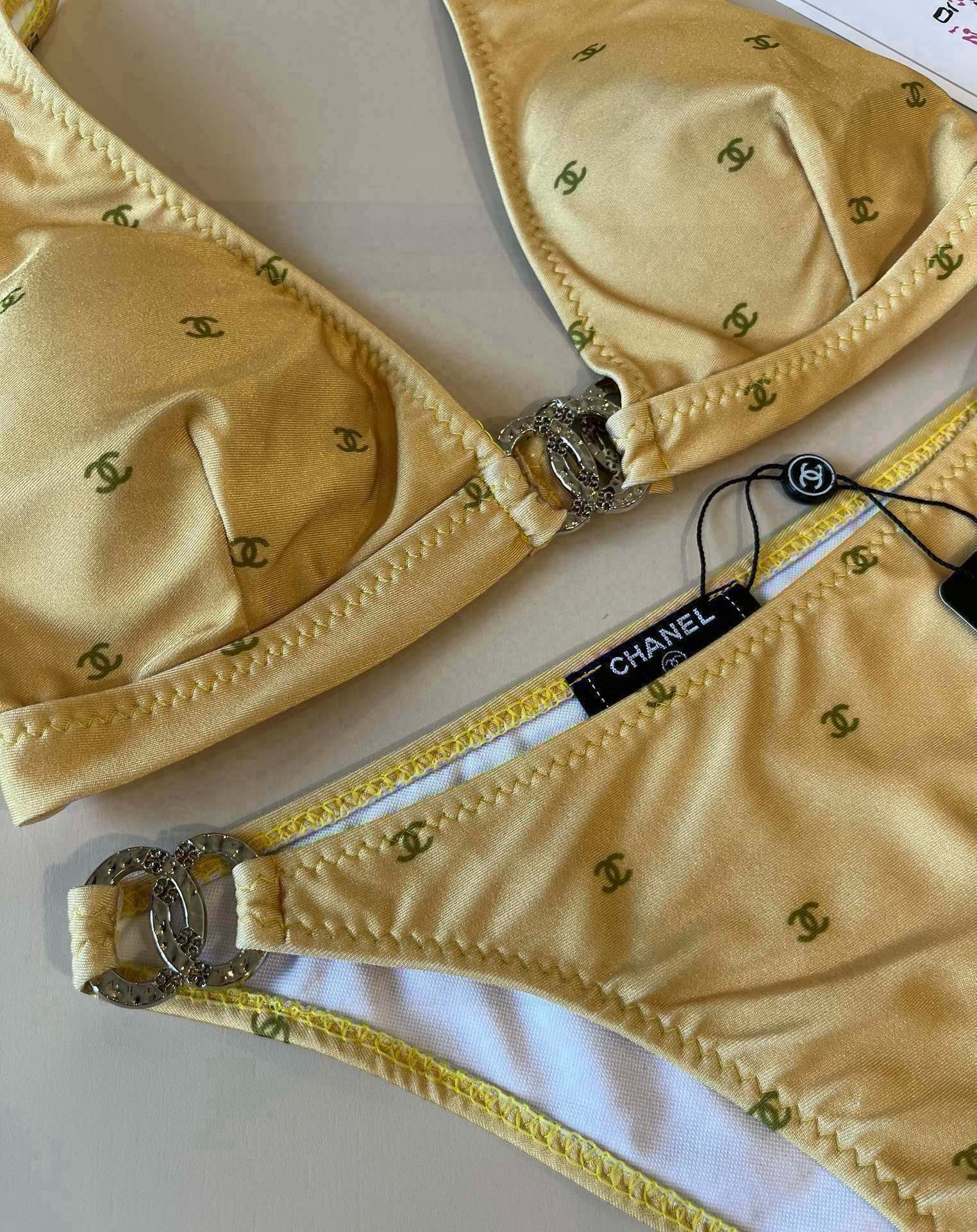 CHANEL BIKINI 25S TWO PIECE 745912