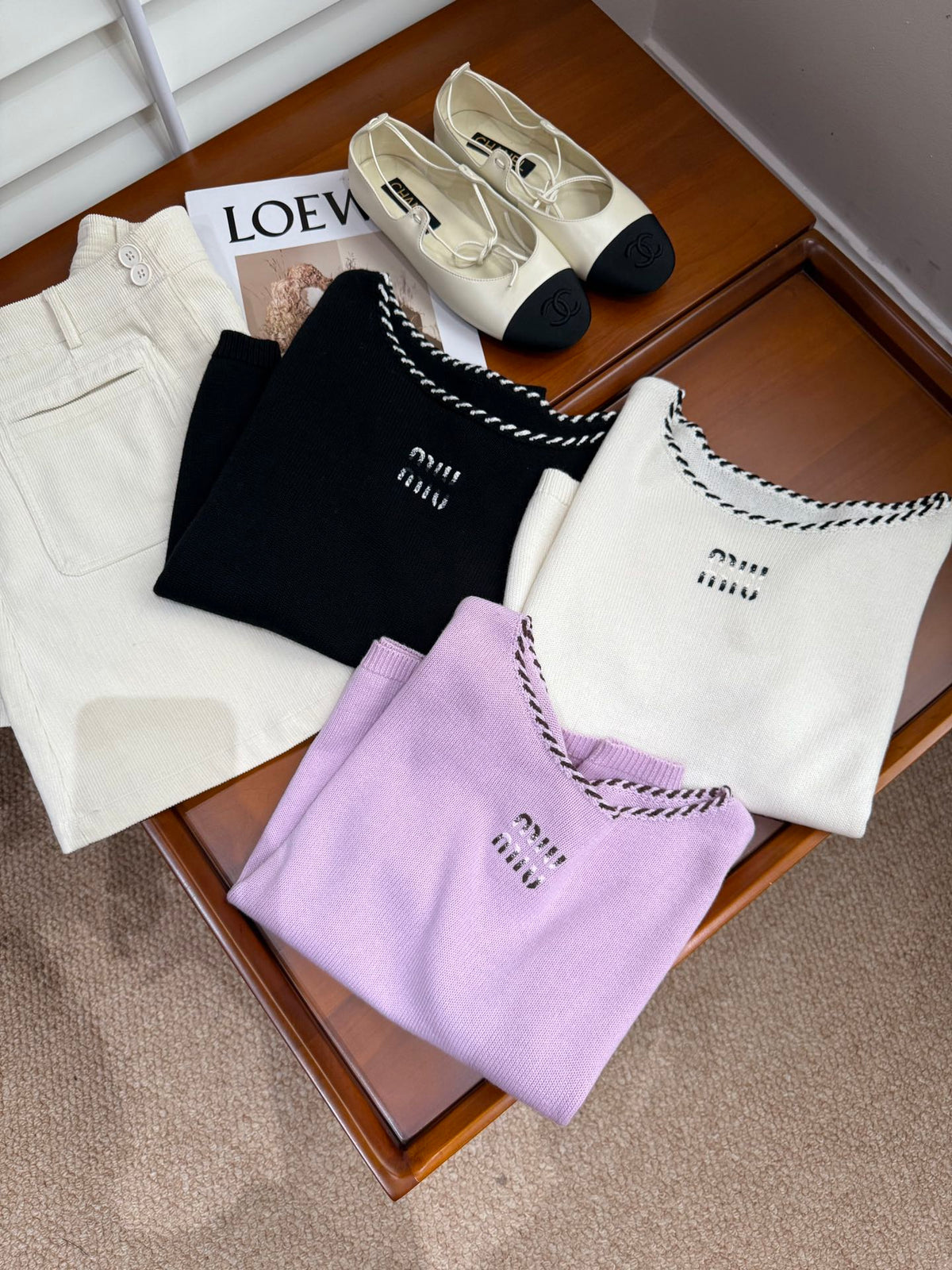 MIUMIU SHORT-SLEEVE KNIT TOP STYLE 347