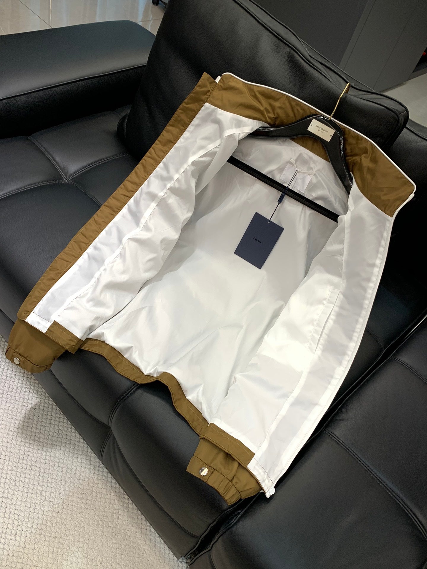 PRADA JACKET STYLE 89