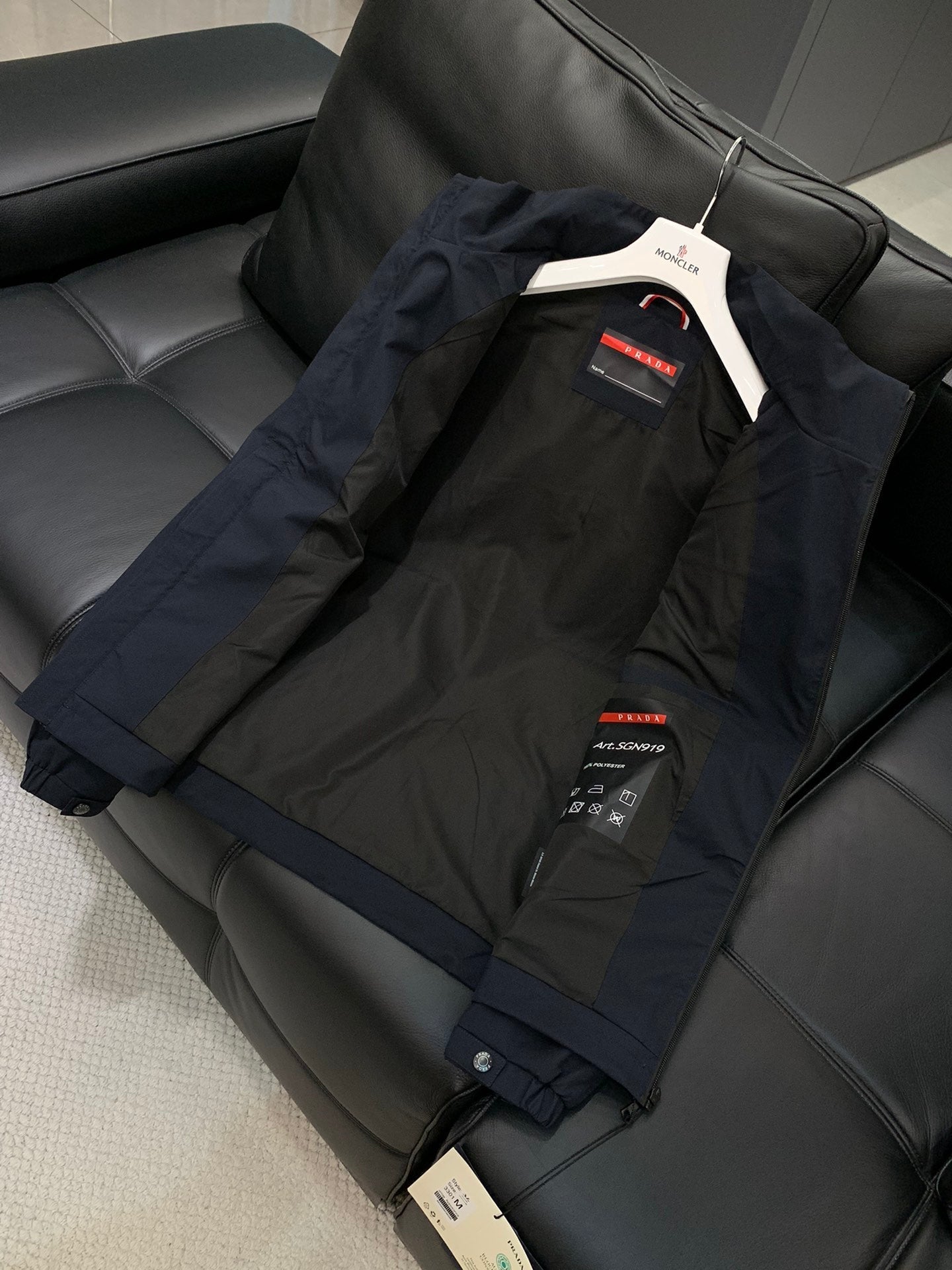 PRADA HOODED JACKET STYLE 45