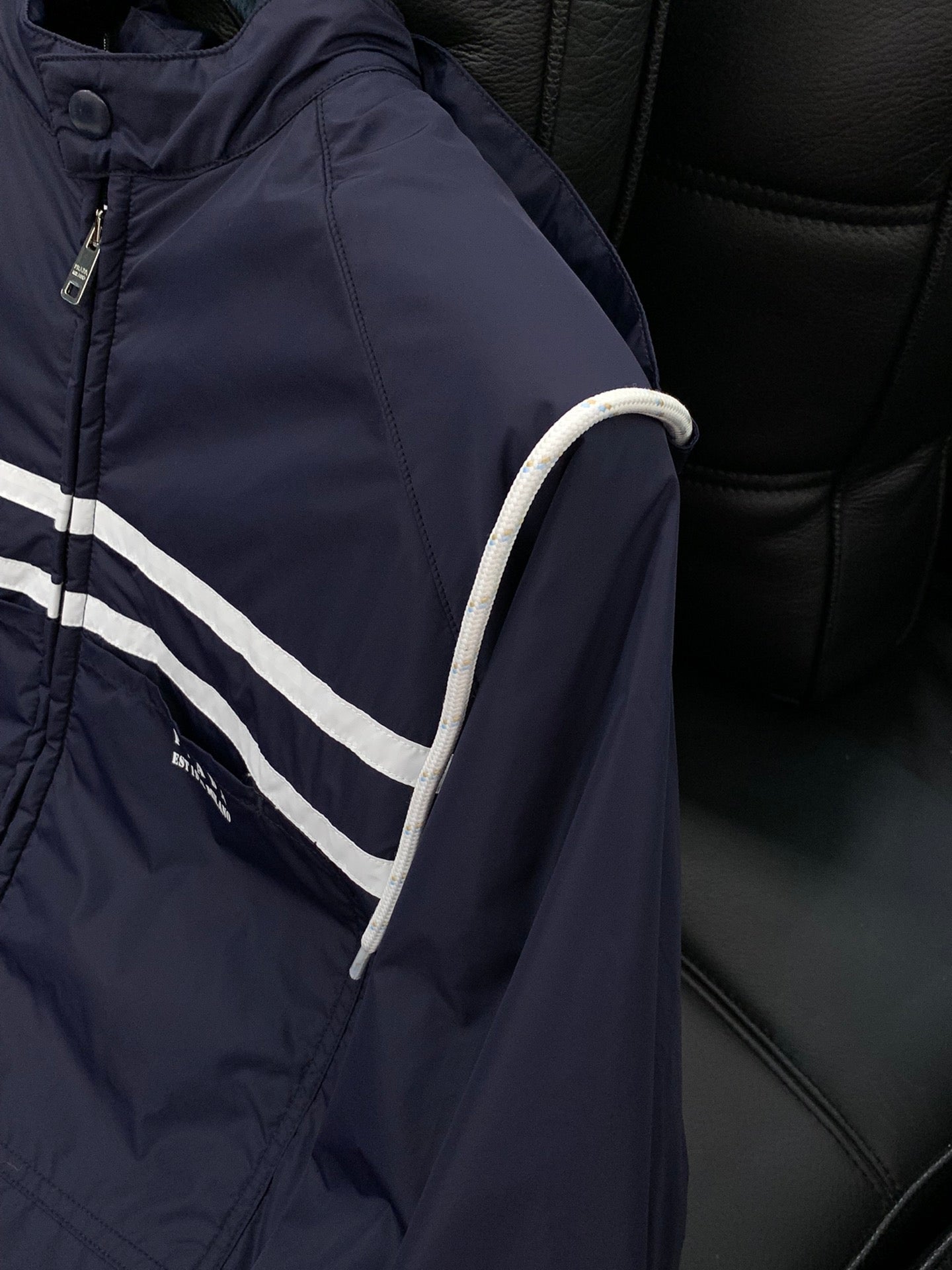 PRADA 25S JACKET 506