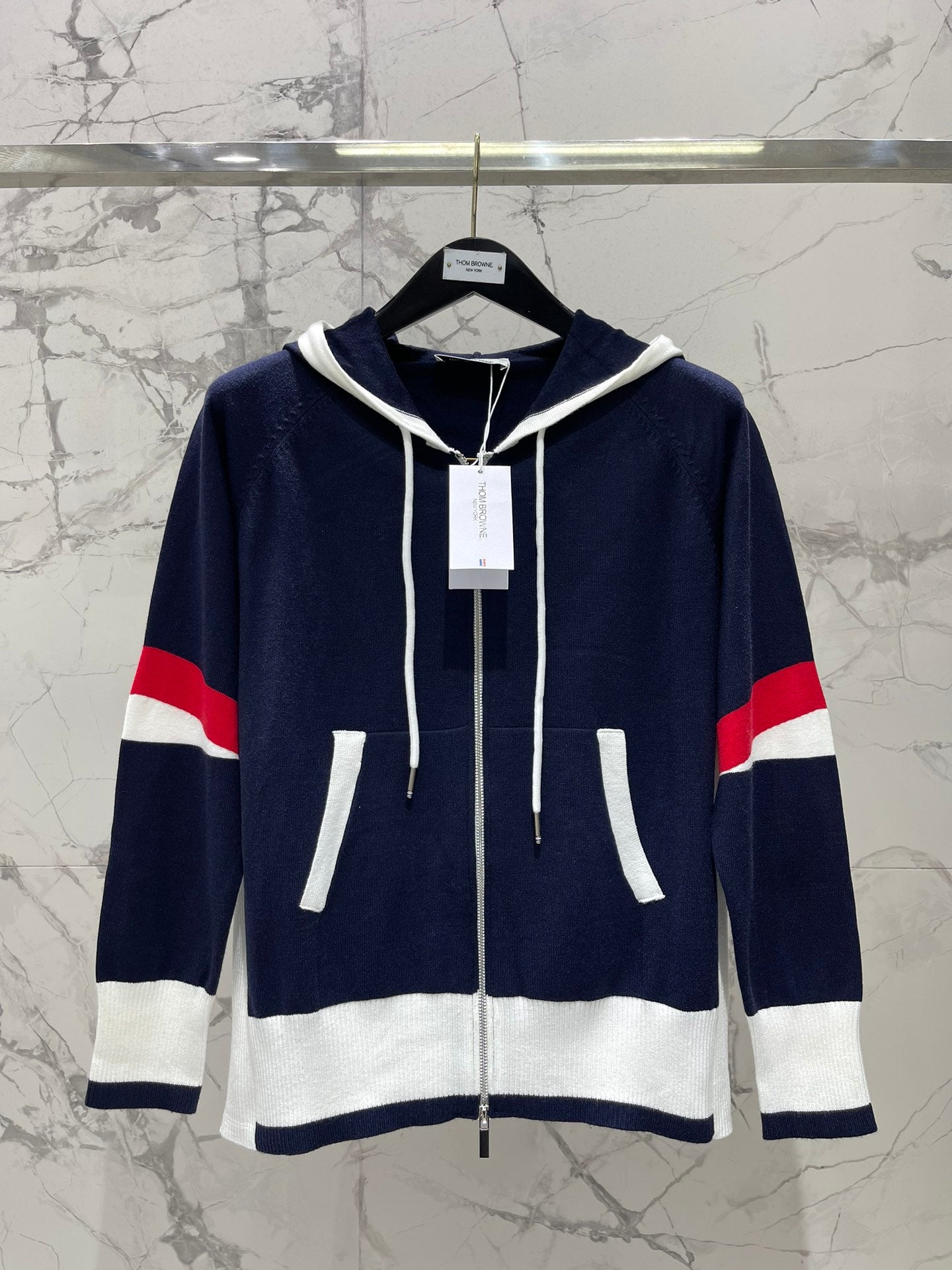 THOM 26S CARDIGAN STYLE 127