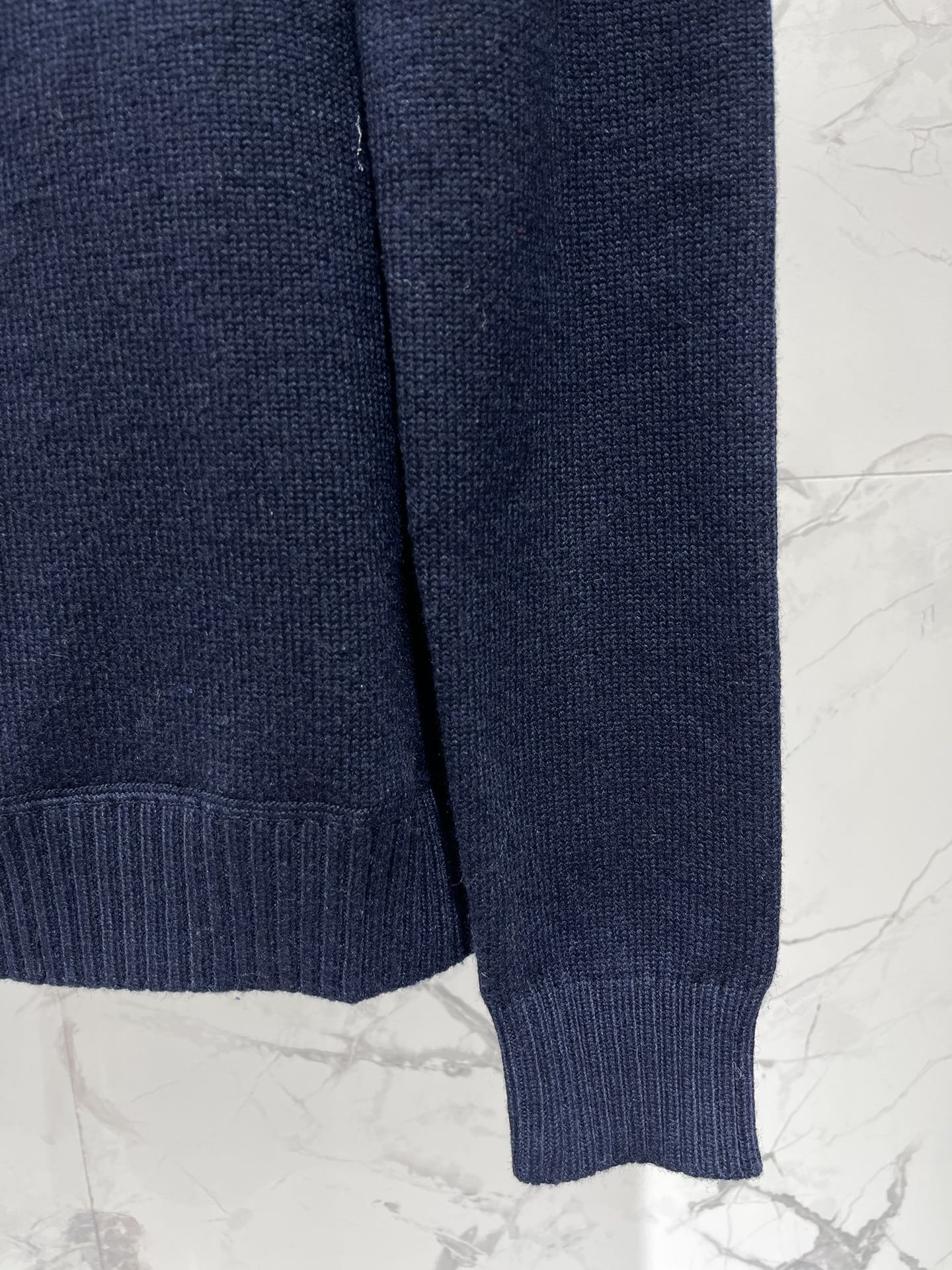 PRADA 25S CREW NECK SWEATER 341