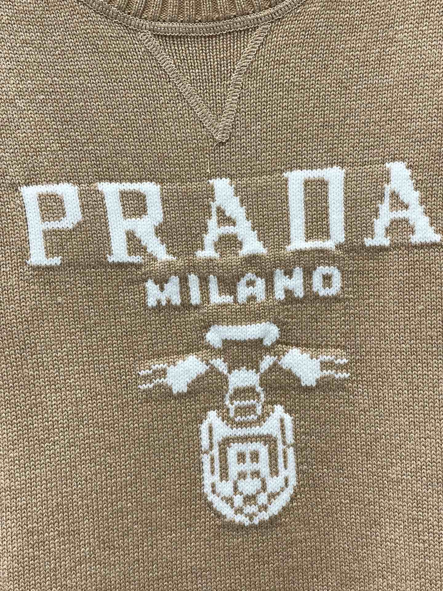 PRADA 25S CREW NECK SWEATER 340