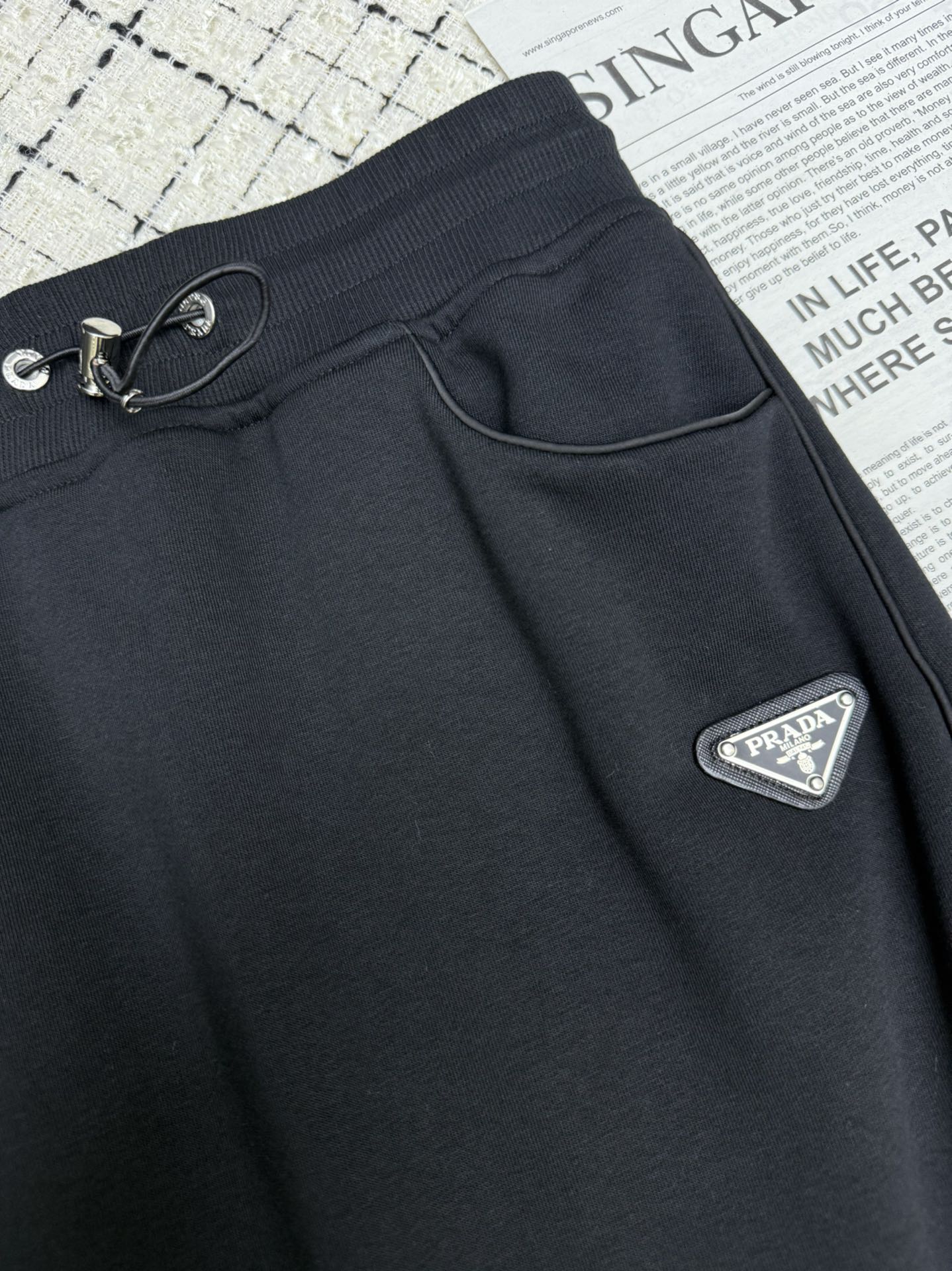 PRADA 25S MIDI SKIRT 330