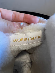 PRADA 25S PLATFORM ANKLE BOOTS 40 MM IN BROWN SUEDE SHEARLING-LINED