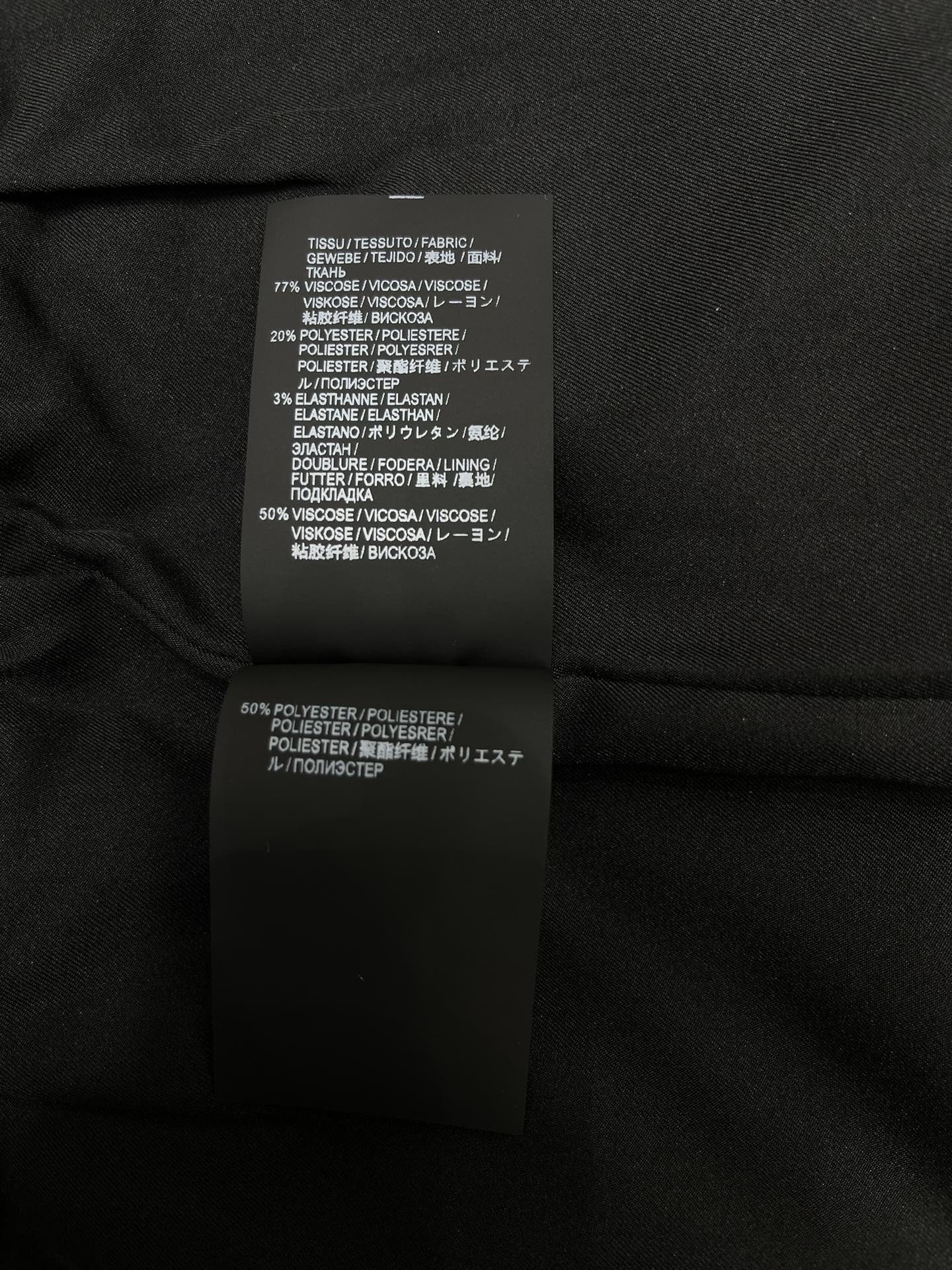 YSL 25S SHORT STYLE 29