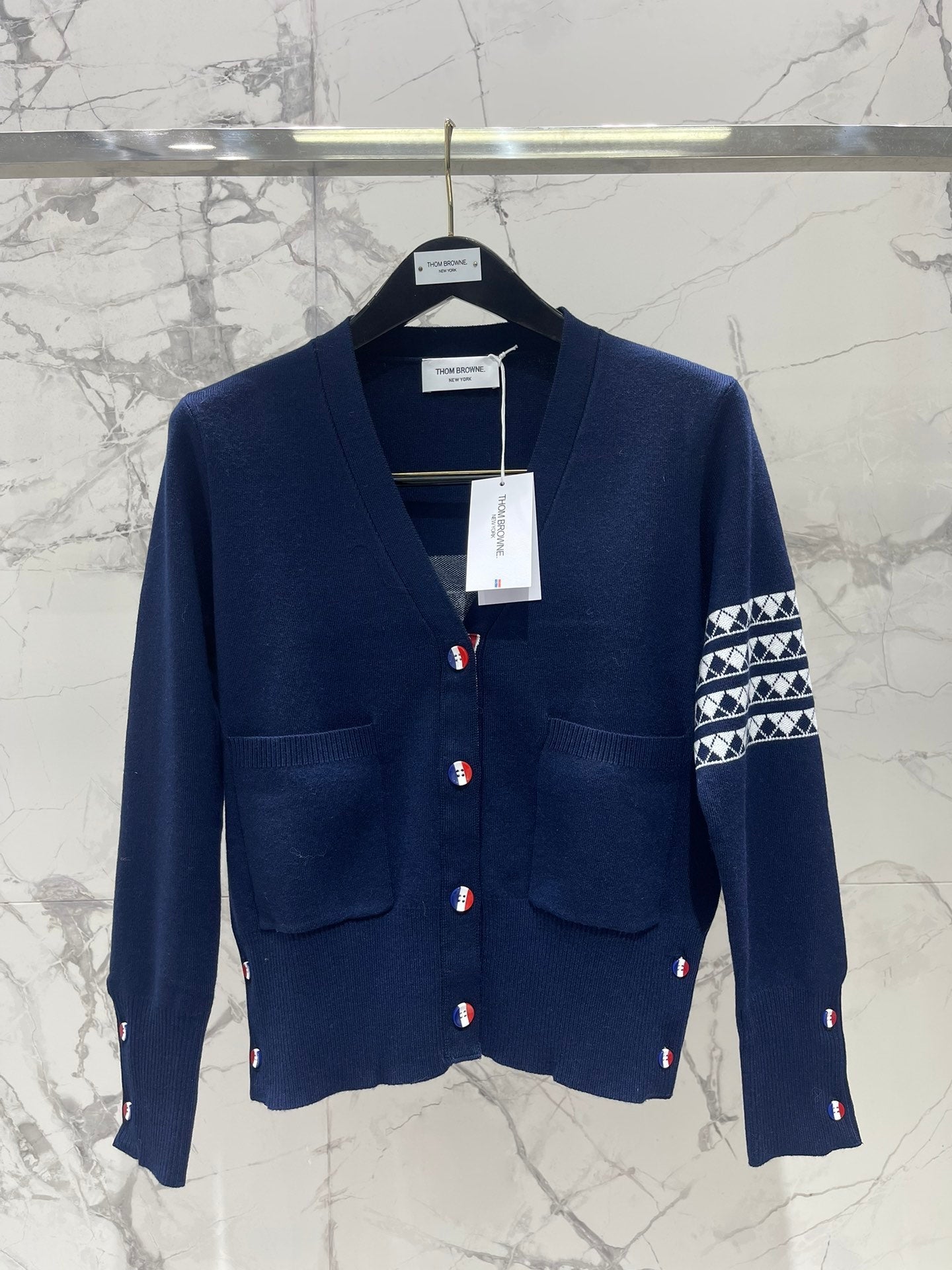 THOM 26S CARDIGAN STYLE 35