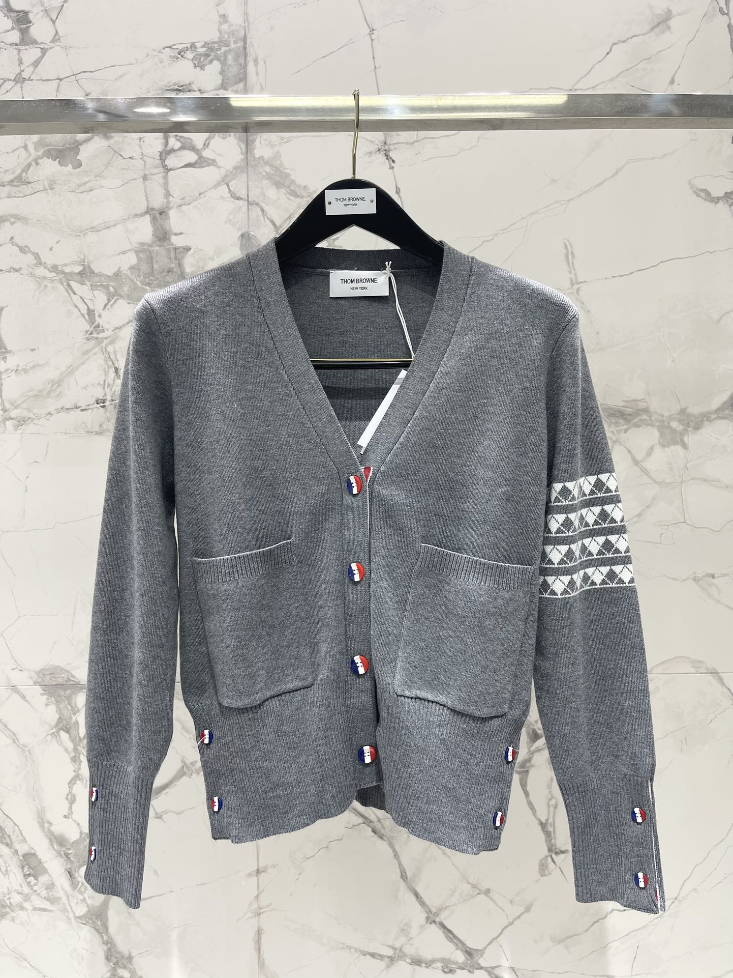 THOM 26S CARDIGAN STYLE 37