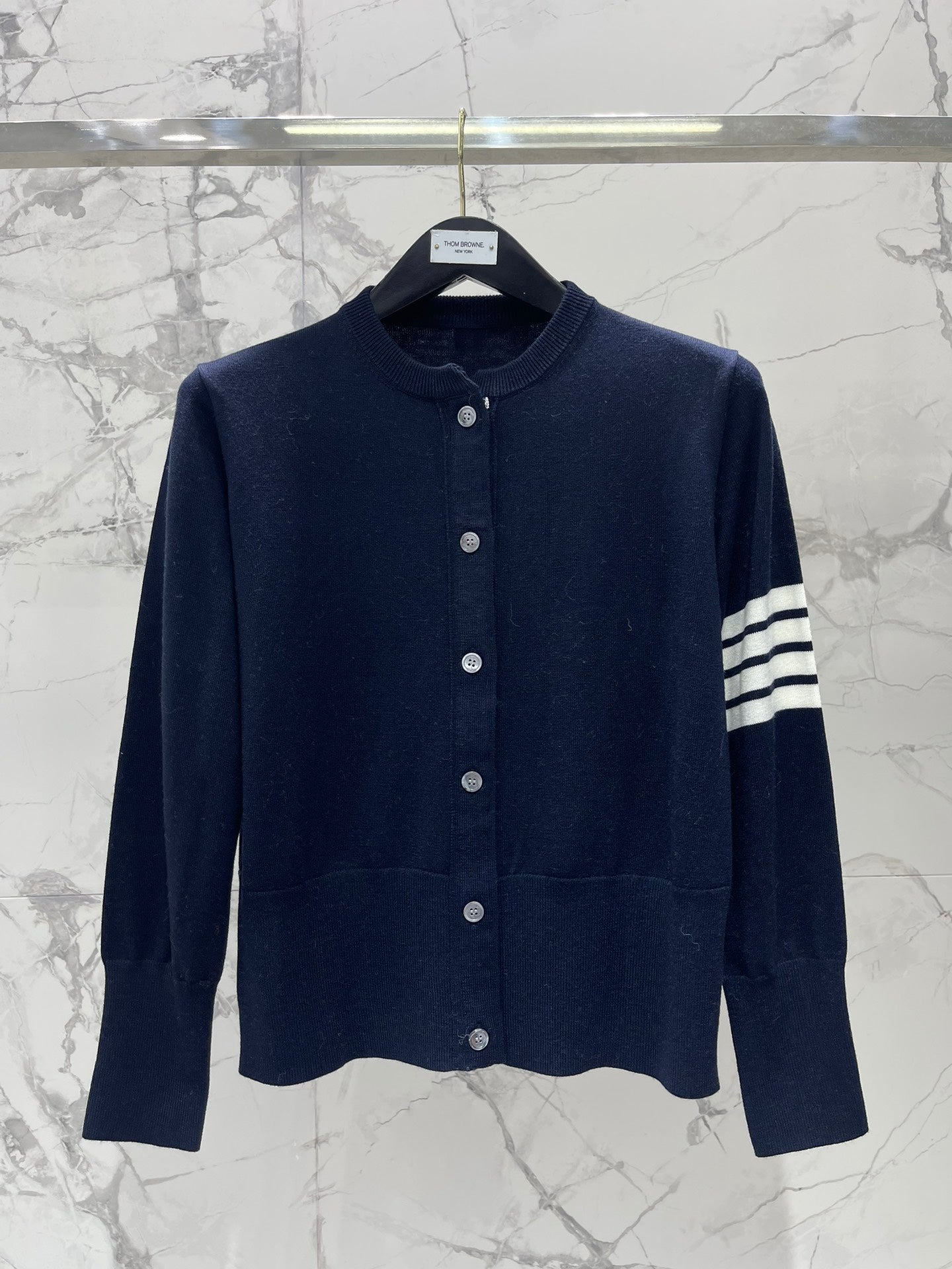 THOM 26S CARDIGAN STYLE 19