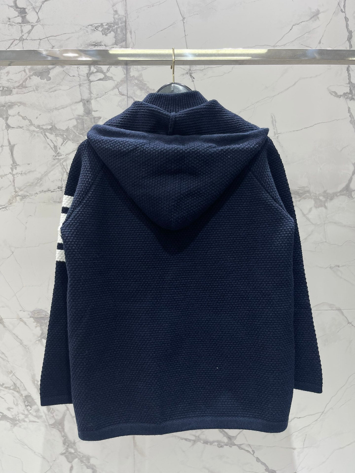 THOM 26S CARDIGAN STYLE 10