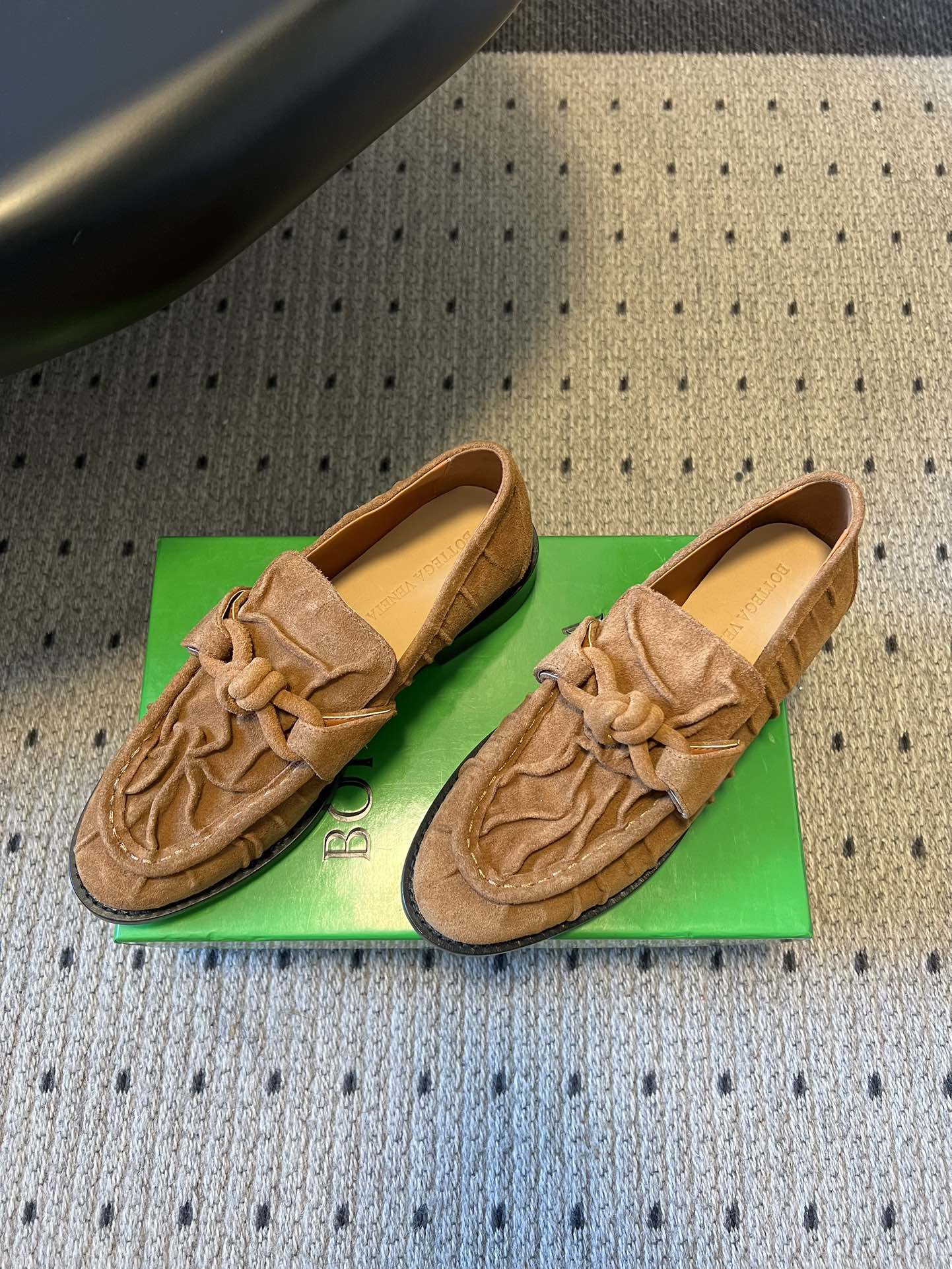 BOTTEGA VENETA 26S LOAFERS IN BROWN SUEDE