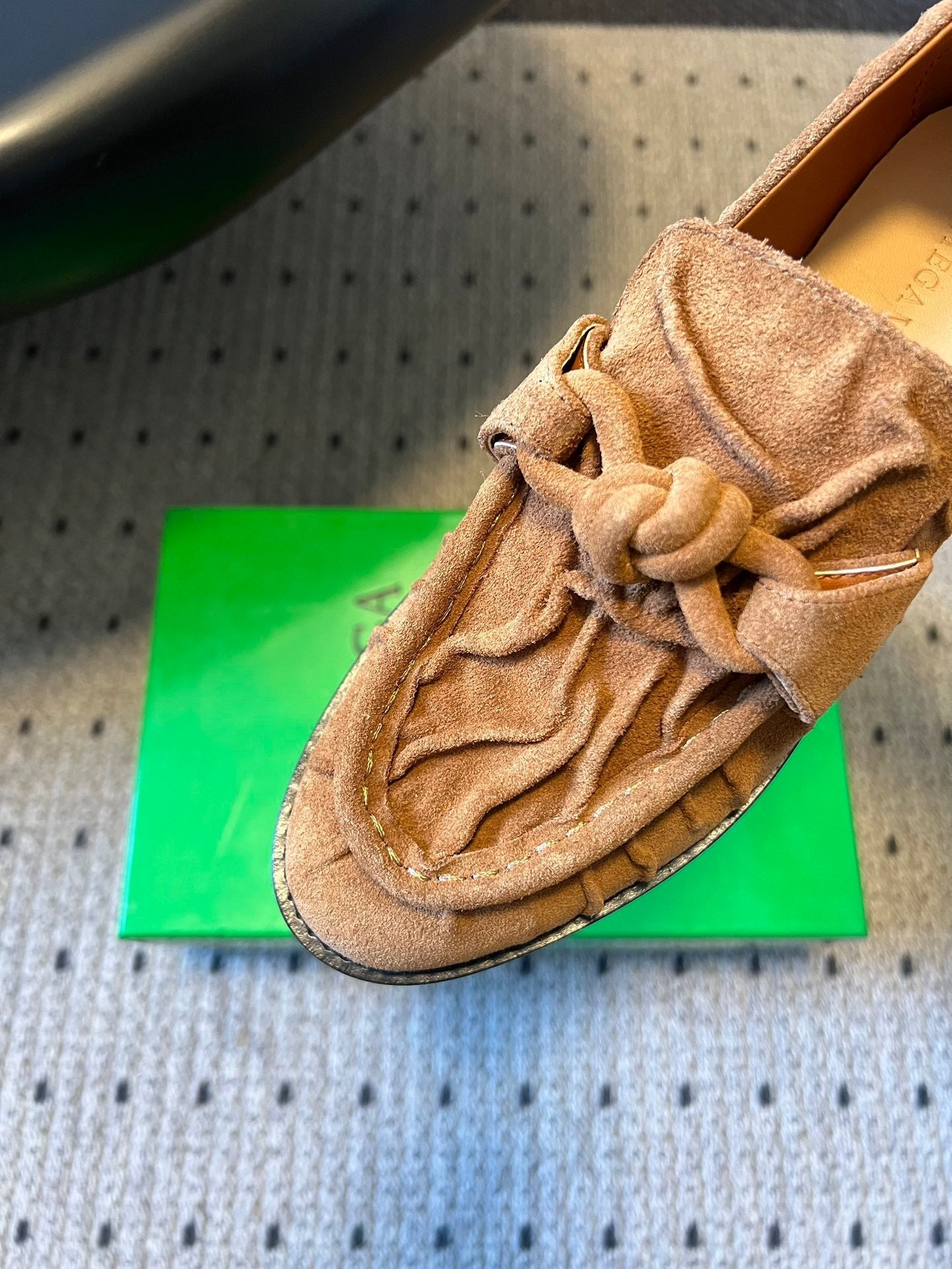 BOTTEGA VENETA 26S LOAFERS IN BROWN SUEDE