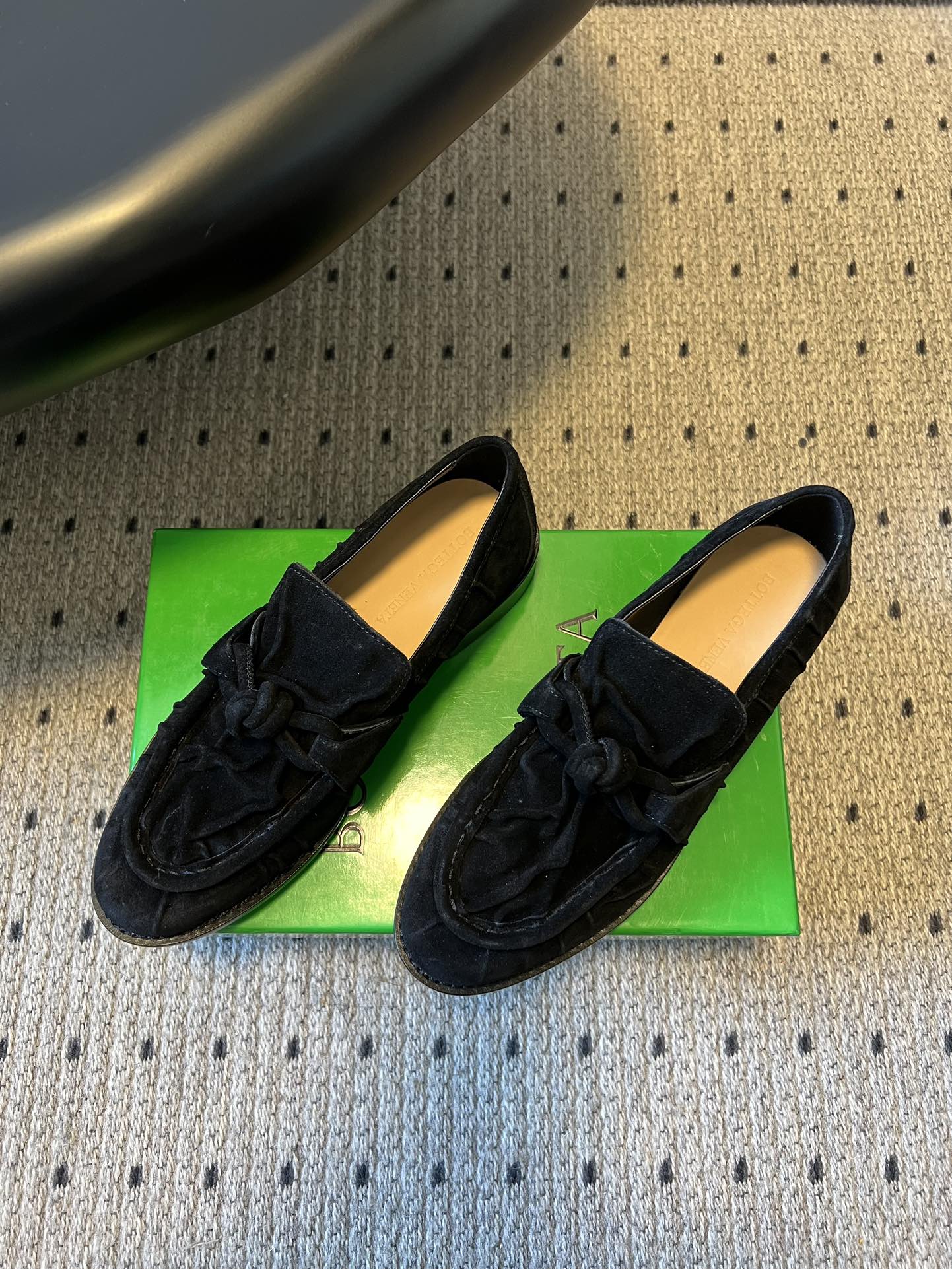 BOTTEGA VENETA 26S LOAFERS IN BLACK SUEDE
