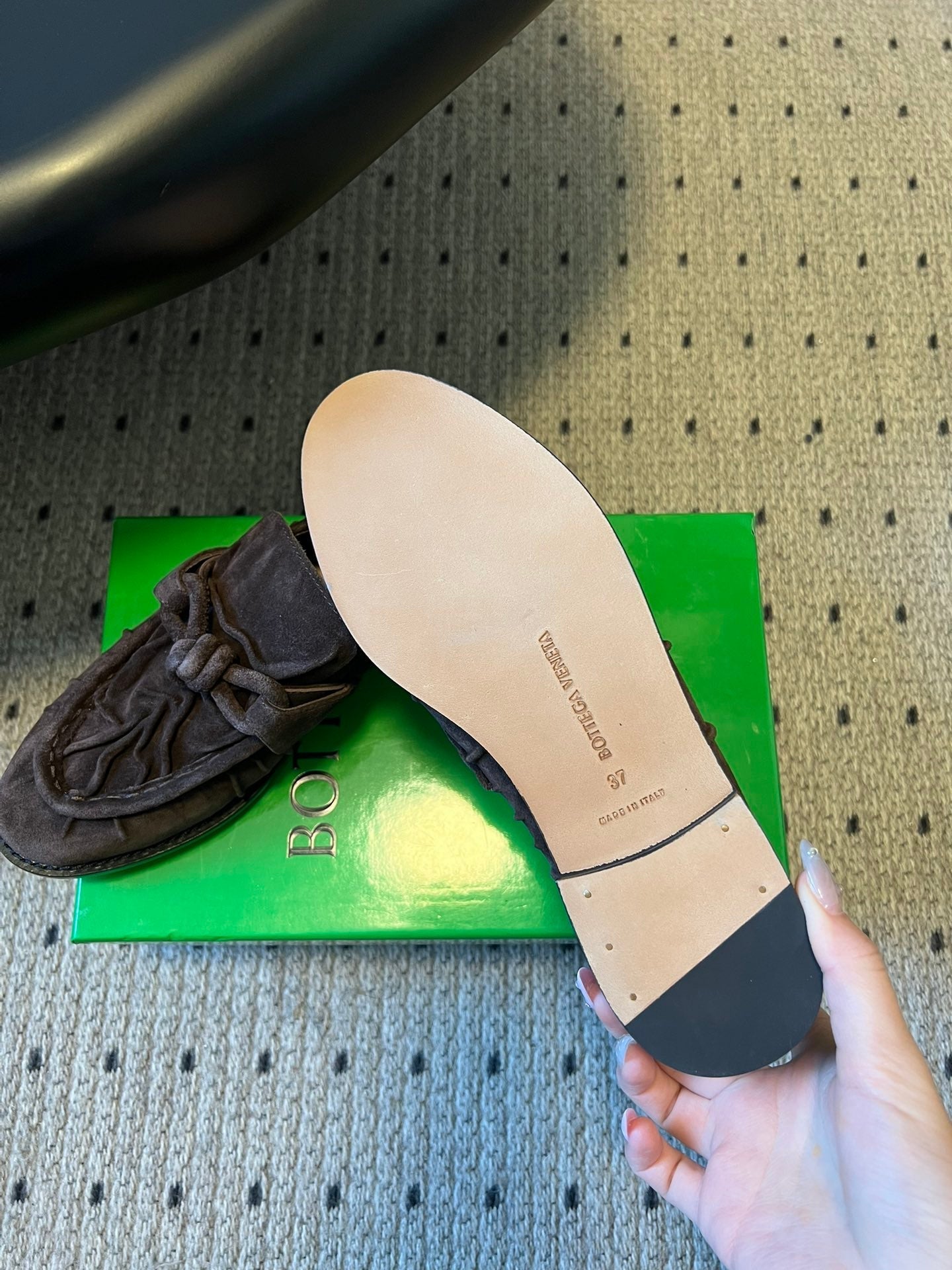 BOTTEGA VENETA 26S LOAFERS IN DARK BROWN SUEDE