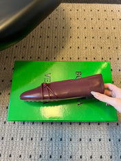 BOTTEGA VENETA 26S ESPADRILLE BALLET FLATS IN DARK RED LAMBSKIN